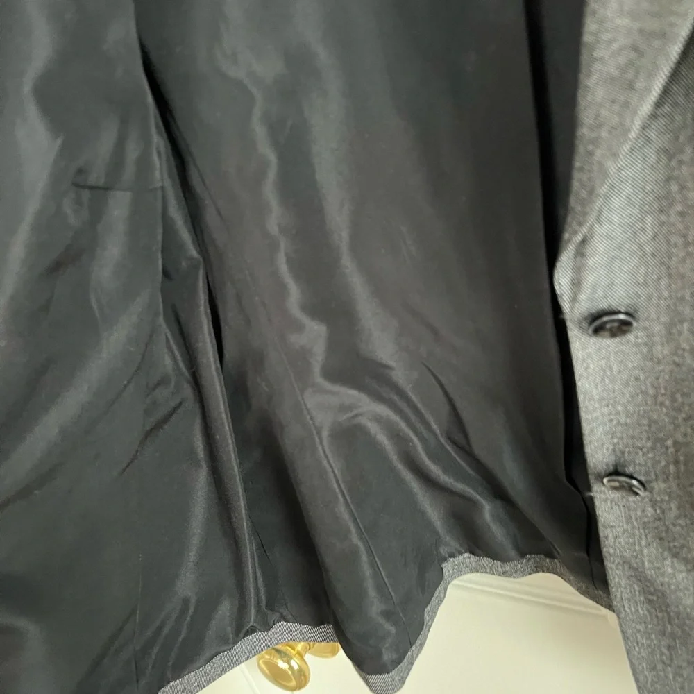 Designer Jacket - Picture 10 of 15